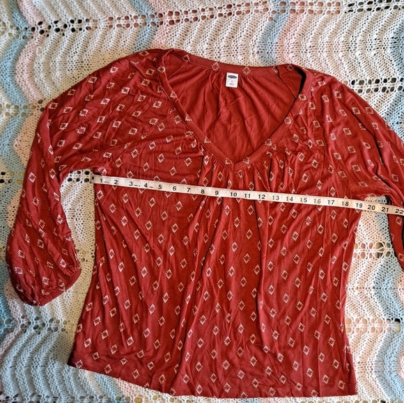 Old navy shirt - Picture 4 of 6